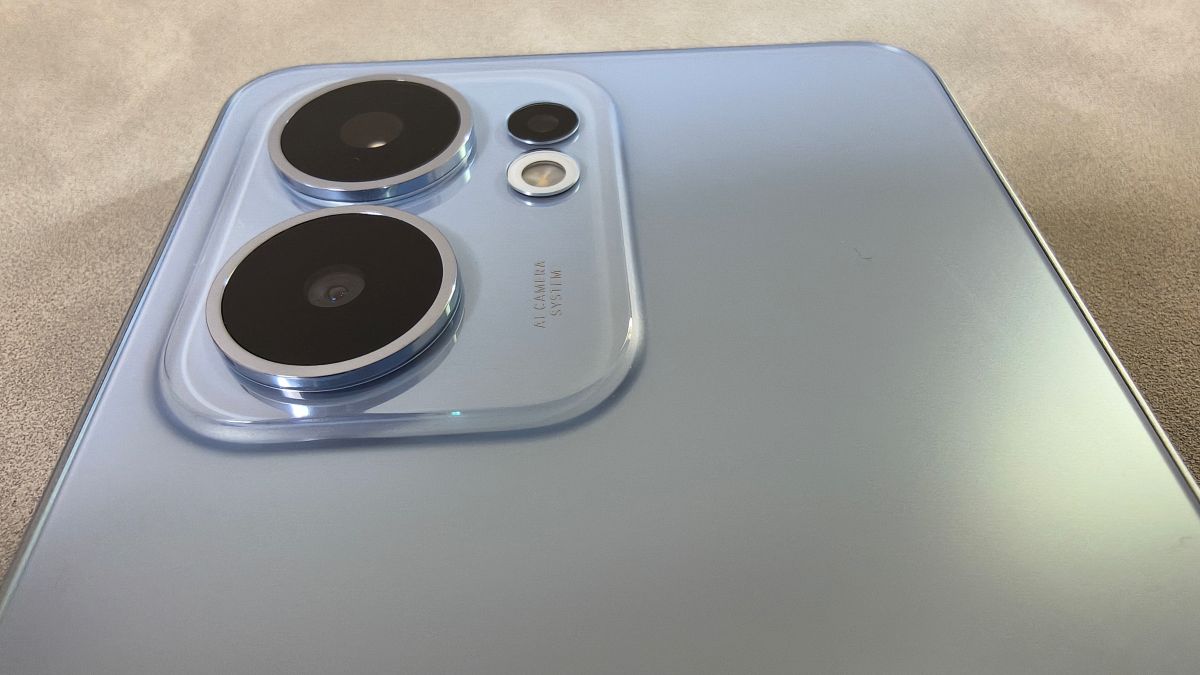 oppo reno13 a カメラ部分