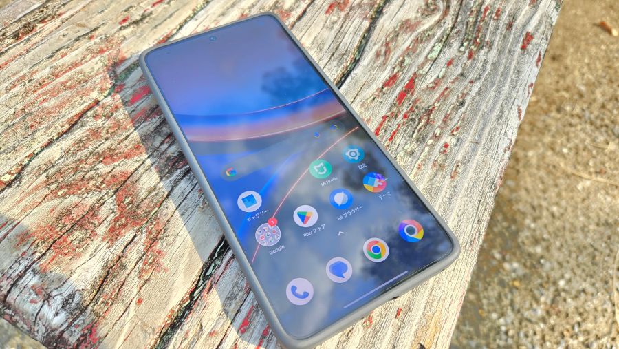 POCO F7 屋外輝度