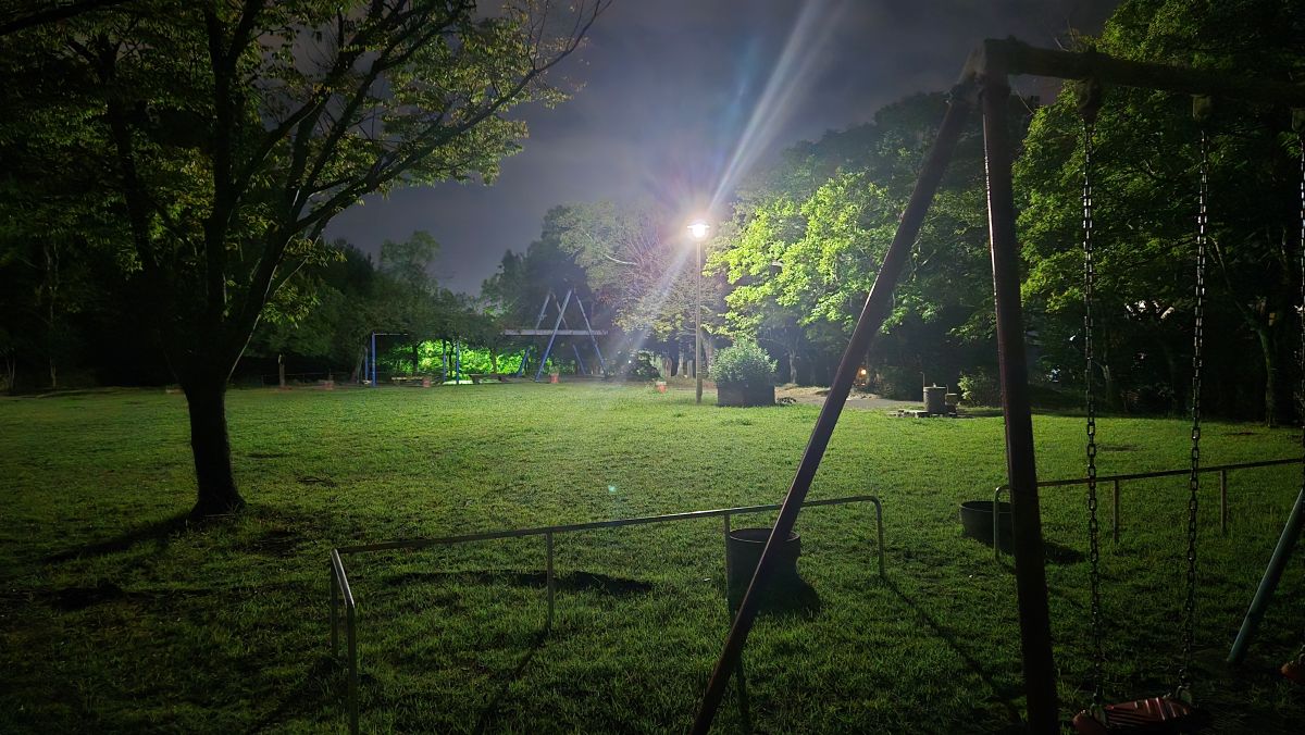 Galaxy S24 夜景撮影 光源