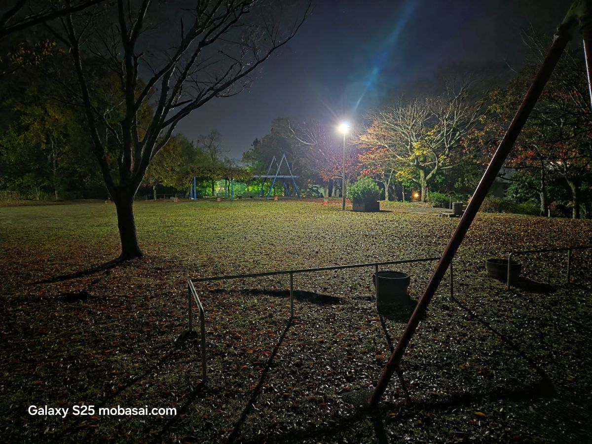 Galaxy S25 カメラ撮影 夜間