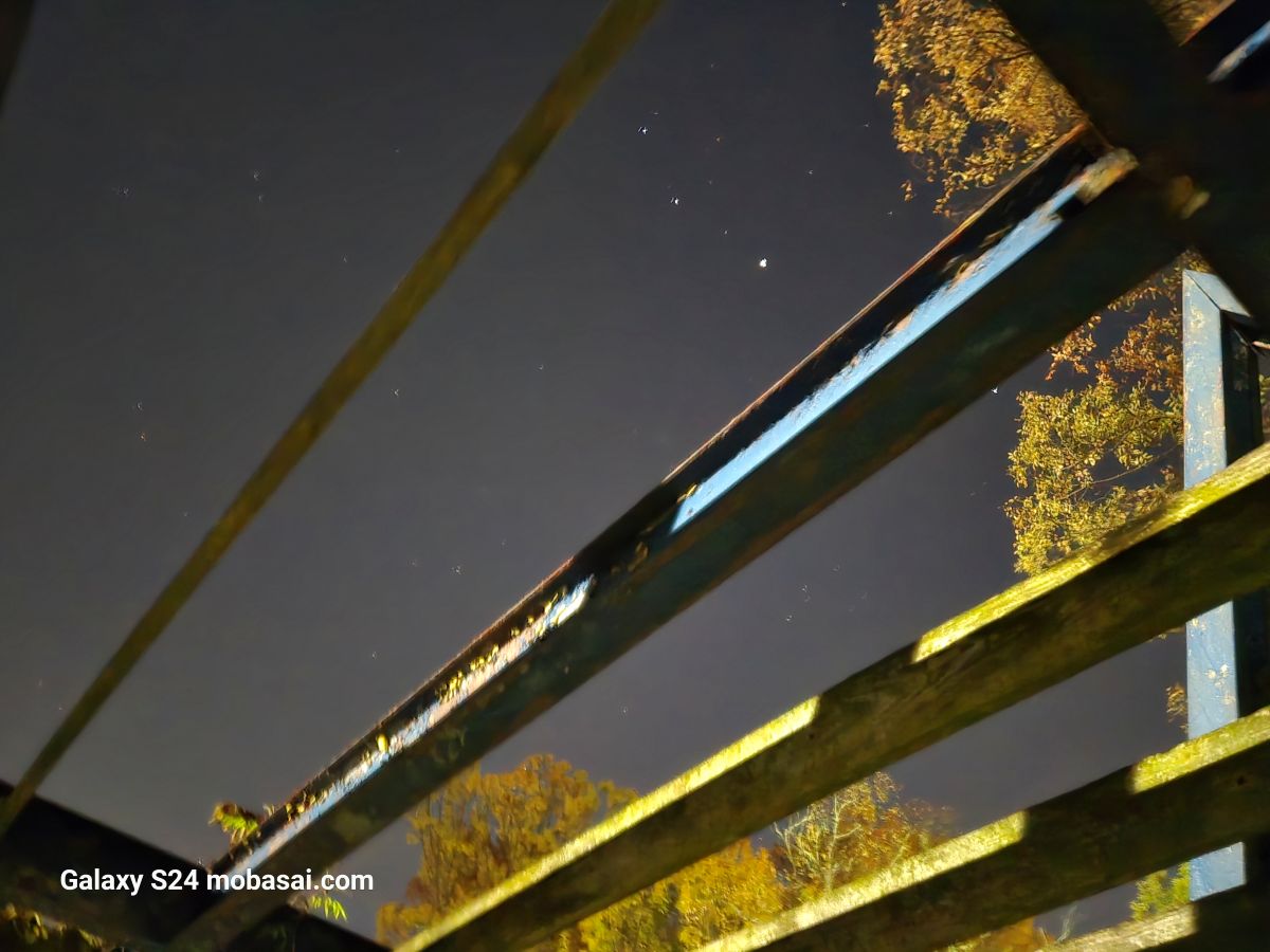 Galaxy S24 カメラ撮影 夜間