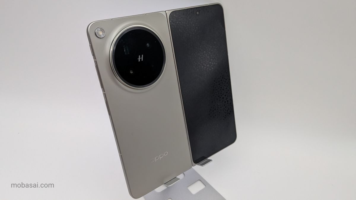 OPPO Find N6 サムネ